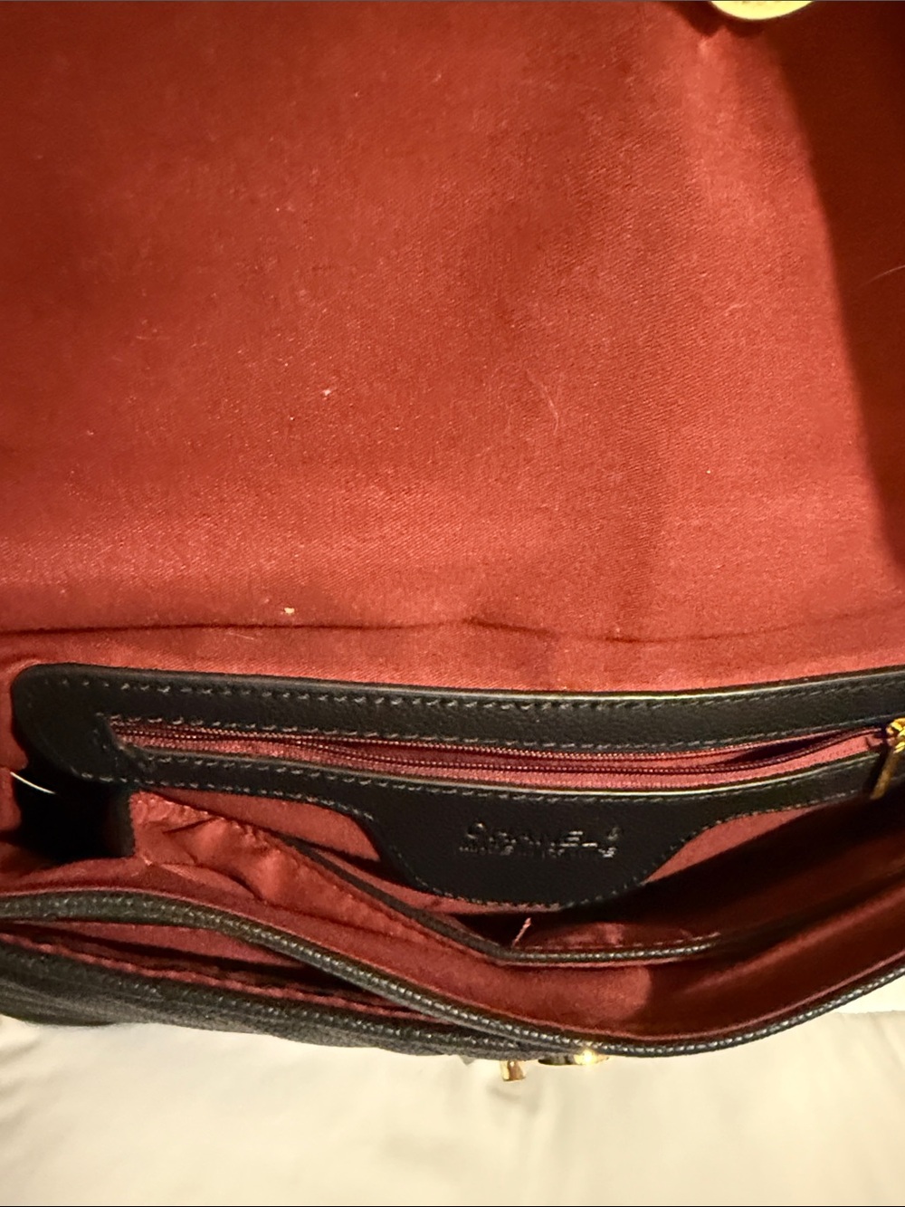 Black Chevron Quilted Leather Shoulder Bag with Gold Hardware - Picture 5 of 7